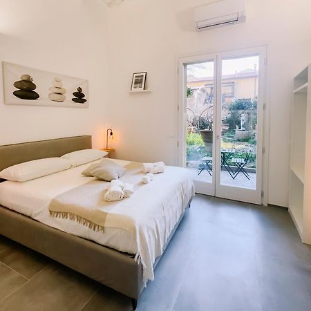 Centro Storico Spina White House Apartment Пиза Екстериор снимка